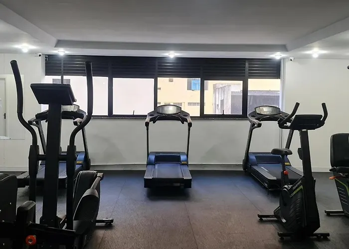 Apto Aconchegante, Bem Localizado, Churrasqueira Na Varanda, Servico De Limpeza Diaria, Servico De Praia - Pitangueiras - Guaruja