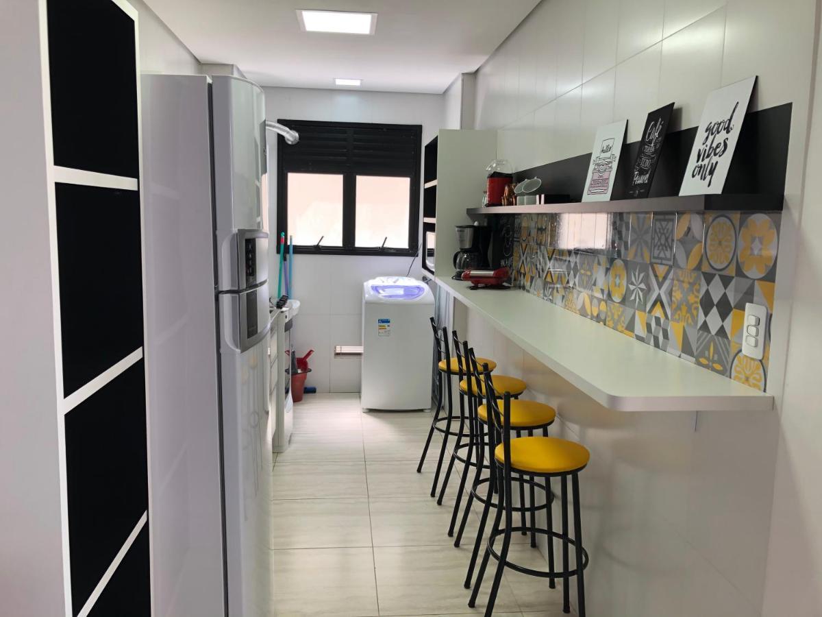 Apto Aconchegante: Beachfront Comfort With Bbq & Daily Cleaning Apartment *